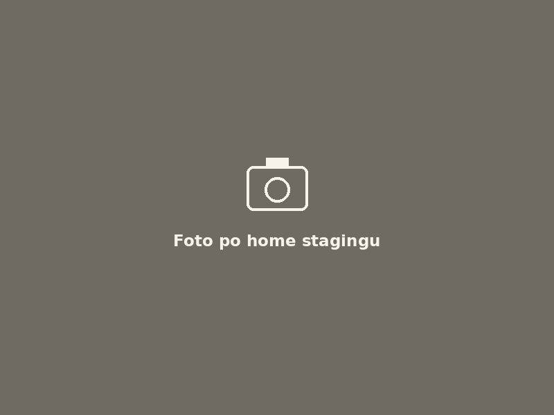Pokoj po home stagingu